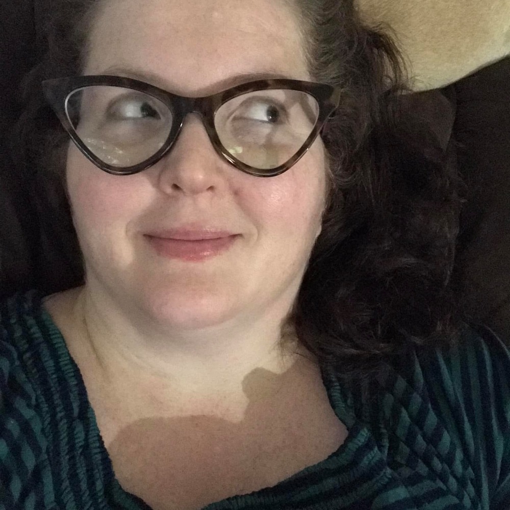 Meet your Posher, Cynthia